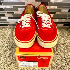 Vans Mens Size 10 Red Used With Box.